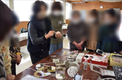 青木律子