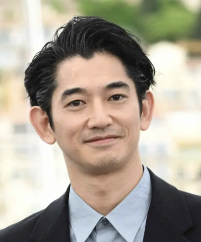 俳優