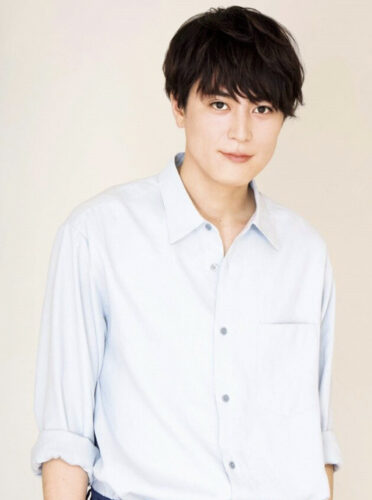 俳優