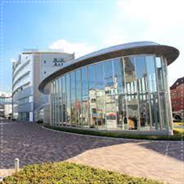 【生い立ち】名城ラリータはハーフ？本名や両親は？高校や子供時代も徹底調査！ 気になるet cetera